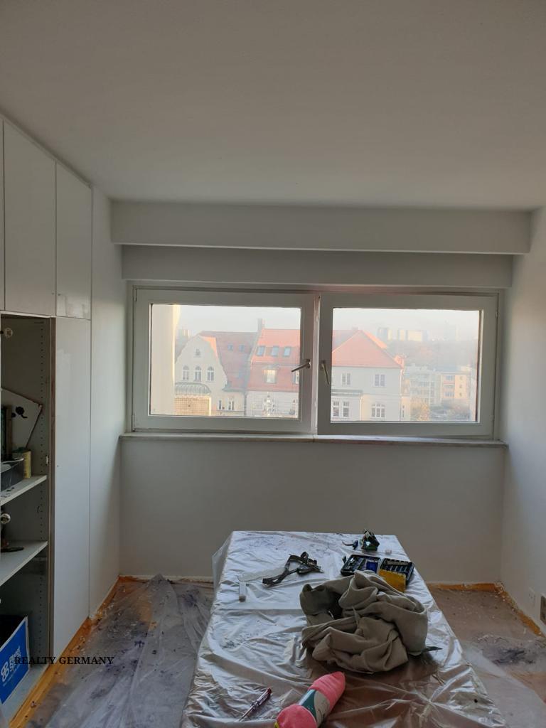 4 room apartment in Munich, photo #4, listing #81779376