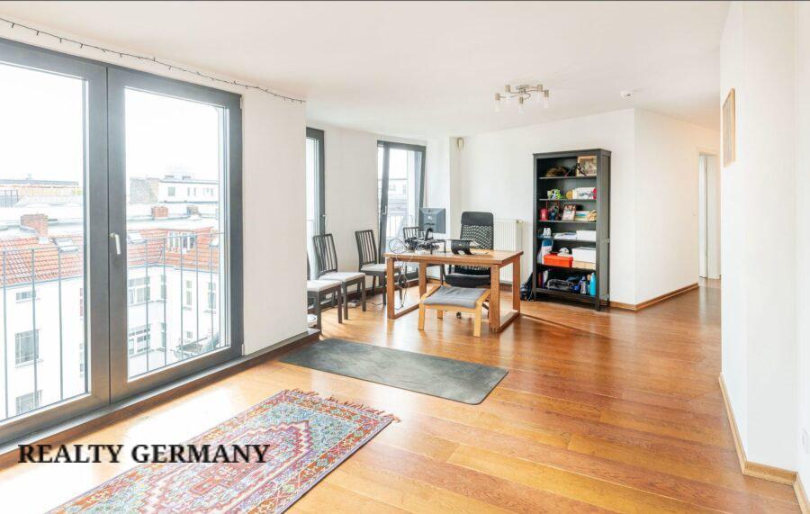 4 room penthouse in Friedrichshain, 149 m², photo #1, listing #85911882