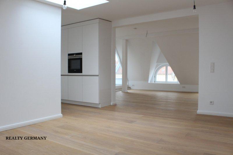 3 room penthouse in Friedrichshain, 143 m², photo #3, listing #81354756