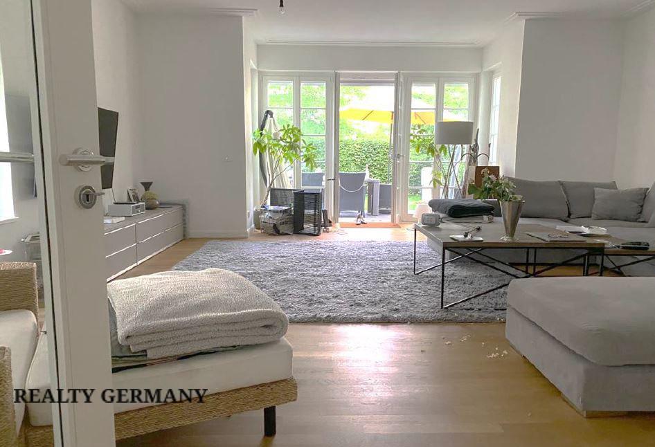4 room apartment in Düsseldorf, 222 m², photo #2, listing #105170814