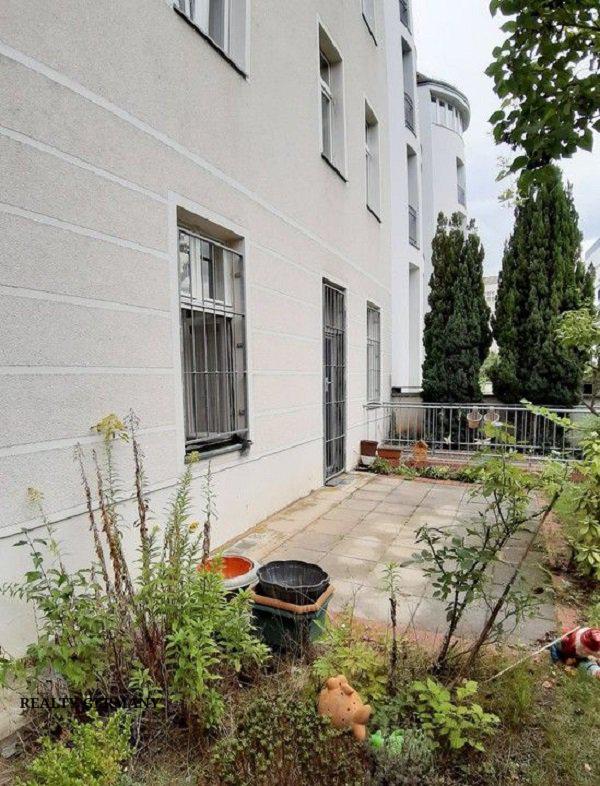 2 room buy-to-let apartment in Charlottenburg-Wilmersdorf, 60 m², photo #3, listing #81322122