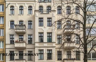 2 room buy-to-let apartment in Charlottenburg-Wilmersdorf, 79 m²