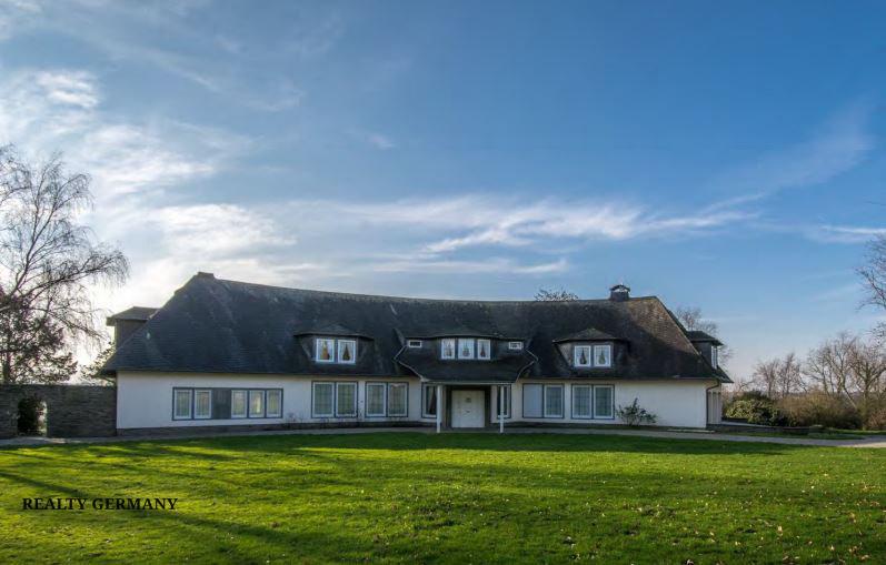 Villa in Mulheim an der Ruhr, 620 m², photo #2, listing #105248472