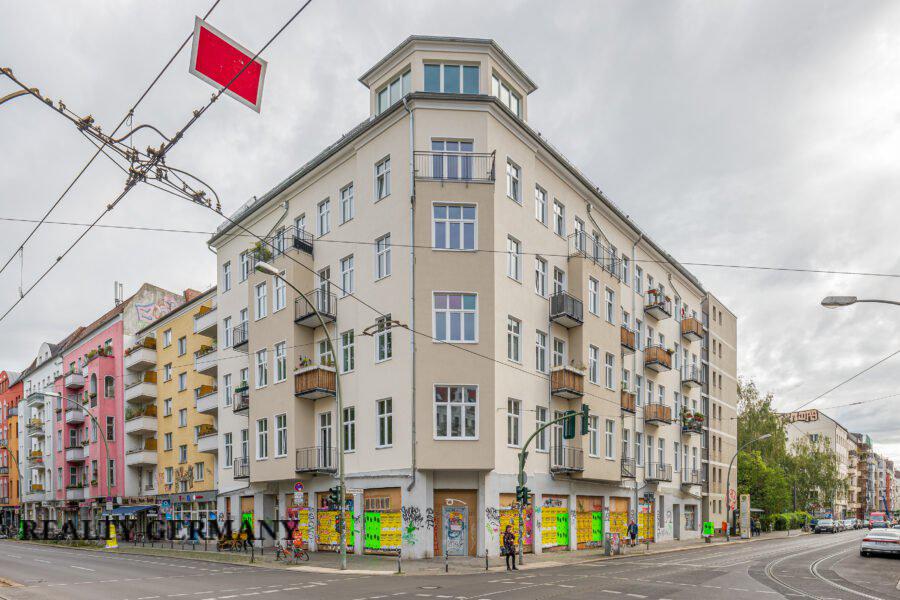 5 room penthouse in Friedrichshain, 225 m², photo #9, listing #85911840