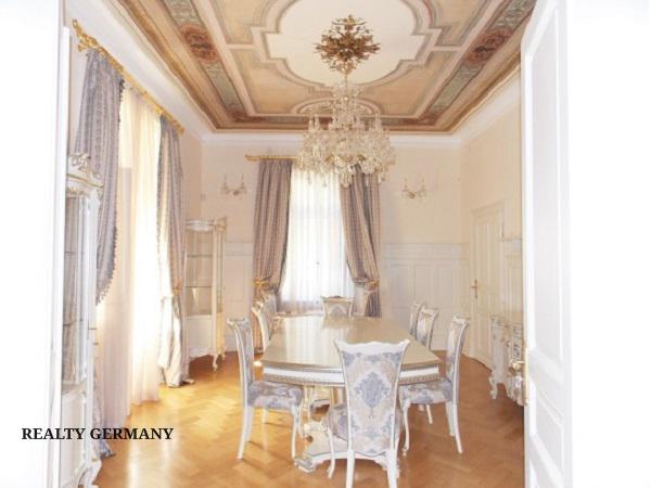 Mansion in Baden-Baden, 450 m², photo #4, listing #73164504