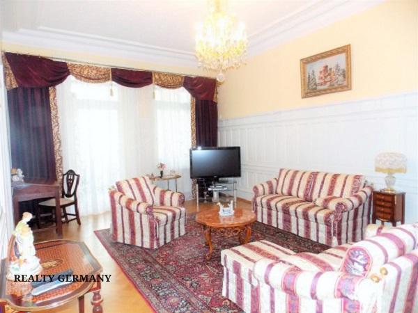 5 room apartment in Baden-Baden, 200 m², photo #2, listing #73165176