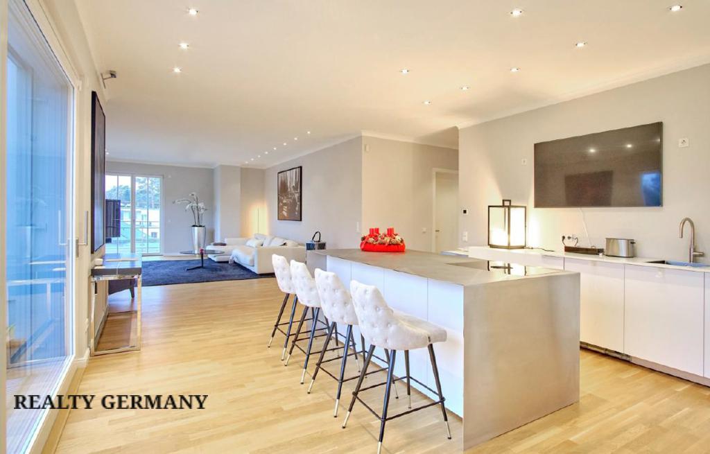 4 room penthouse in Charlottenburg-Wilmersdorf, 178 m², photo #3, listing #78188292