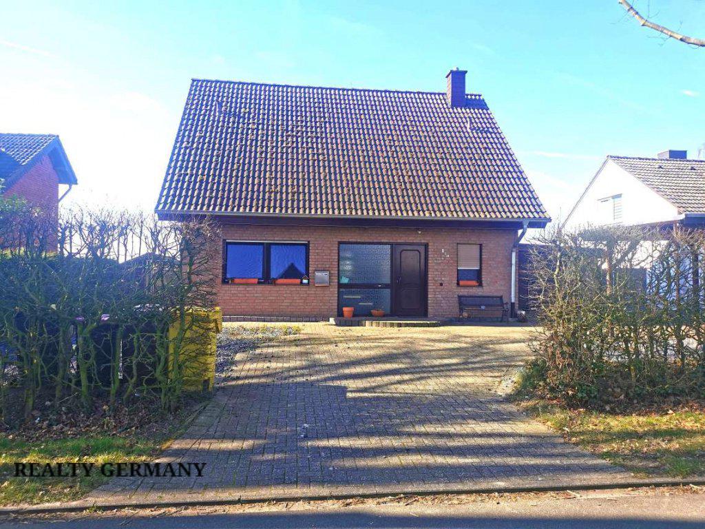 4 room townhome in Neuss, 120 m², photo #1, listing #105201264