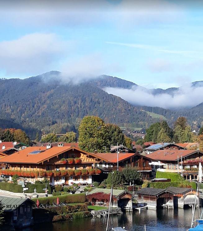 6 room townhome in Rottach-Egern, 393 m², photo #4, listing #105200508