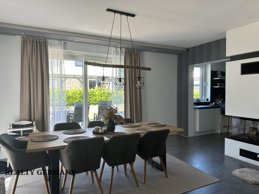 Townhome in Essen, 233 m², photo #5, listing #105187656