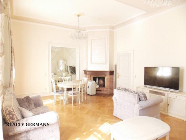 Mansion in Baden-Baden, 450 m², photo #3, listing #73164504