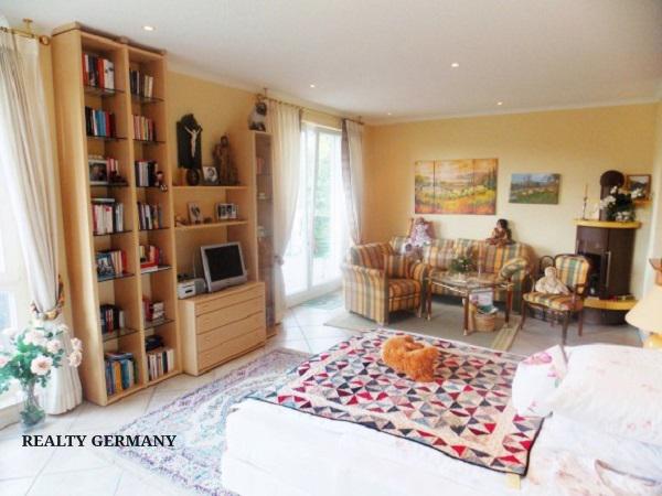 5 room apartment in Baden-Baden, 237 m², photo #2, listing #73164798