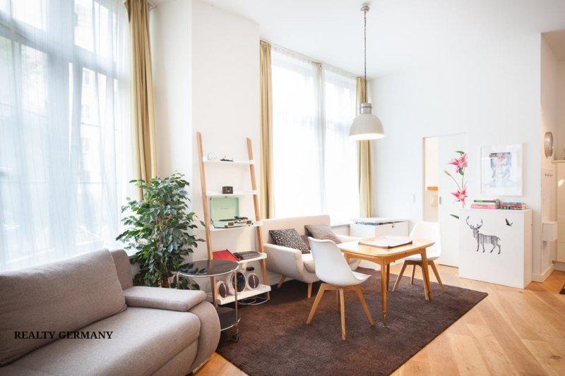 1 room apartment in Prenzlauer Berg, 41 m², photo #2, listing #78684060