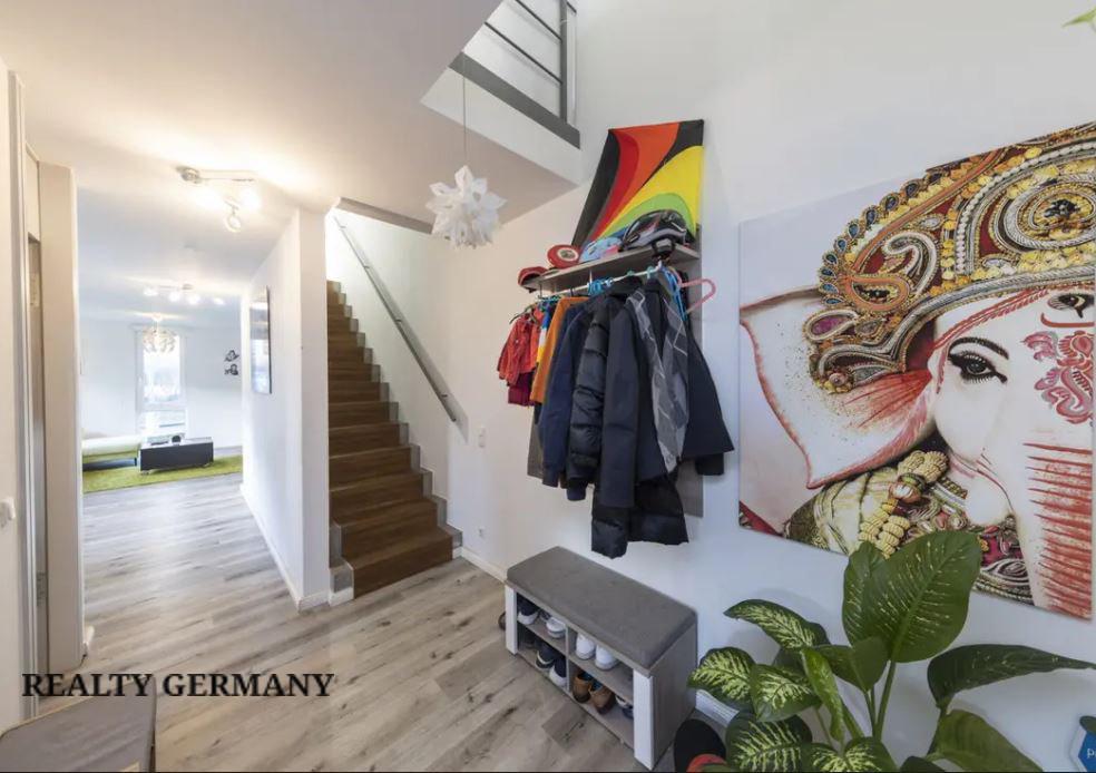 5 room terraced house in Düsseldorf, 125 m², photo #9, listing #105145992