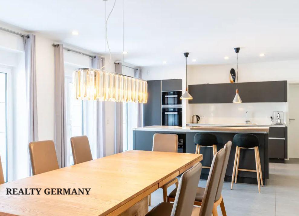 8 room townhome in Dortmund, 382 m², photo #8, listing #105187488