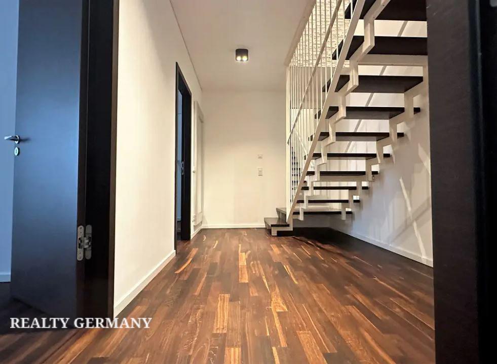 5 room apartment in Friedrichshain-Kreuzberg, 172 m², photo #9, listing #105145404