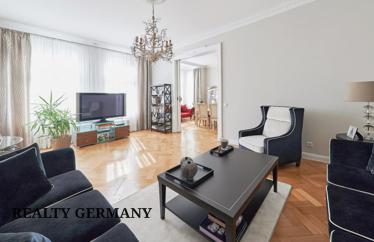 5 room apartment in Charlottenburg-Wilmersdorf, 160 m²