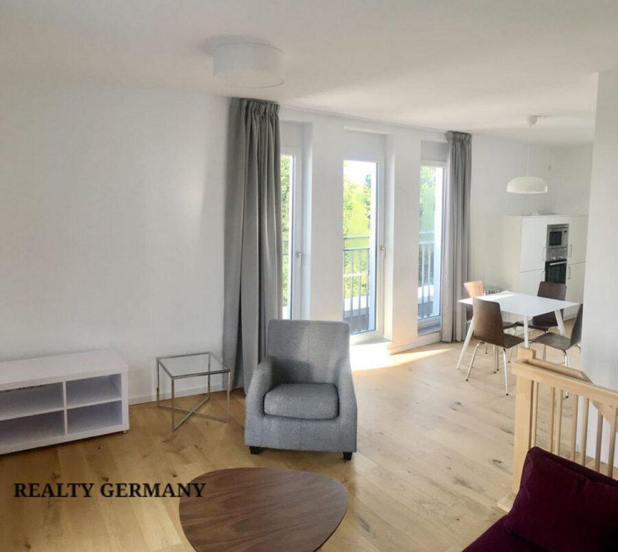 2 room penthouse in Lichtenberg, 91 m², photo #1, listing #82895526