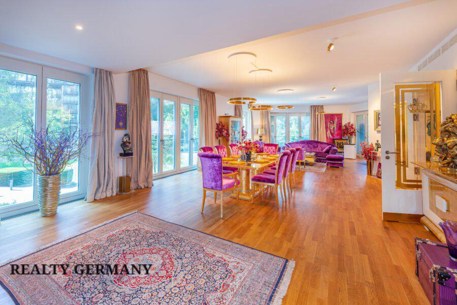 4 room apartment in Mitte, 256 m², photo #1, listing #81014010
