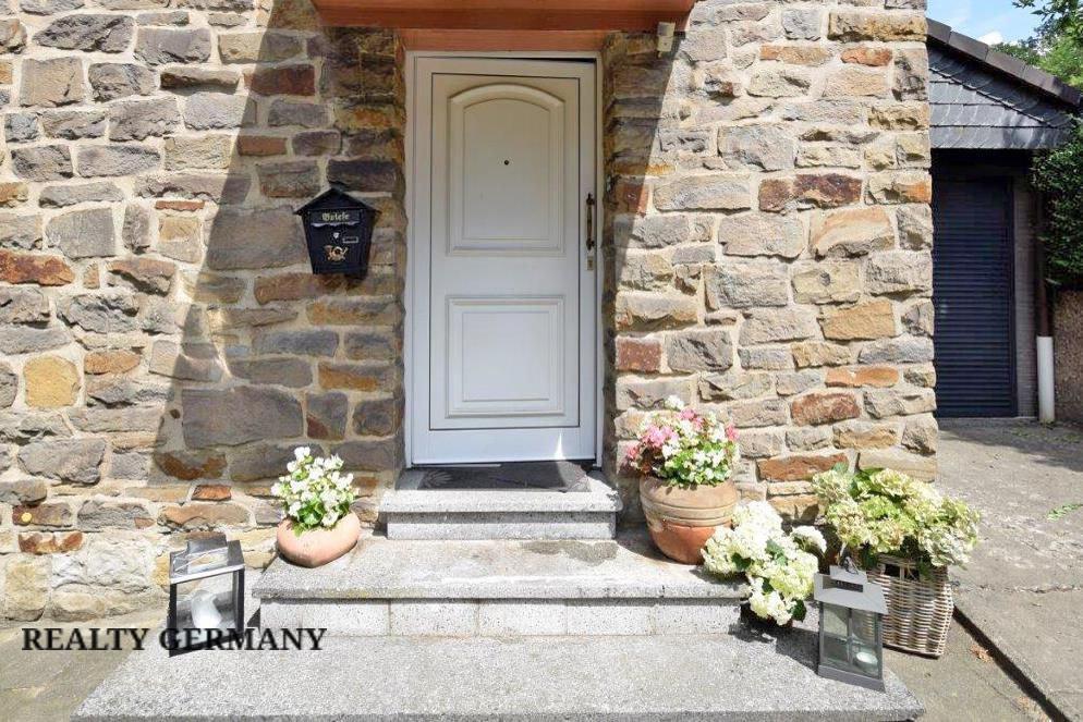 5 room townhome in Essen, 180 m², photo #3, listing #105241374