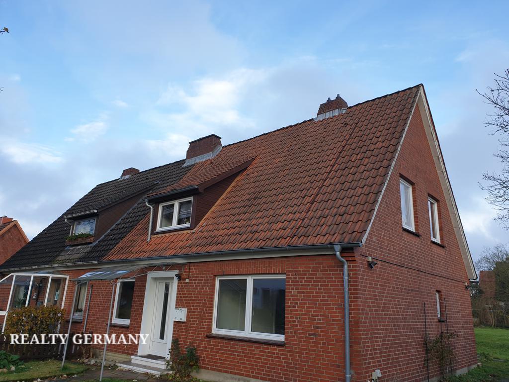6 room townhome in Lower Saxony, 120 m², photo #1, listing #97310892