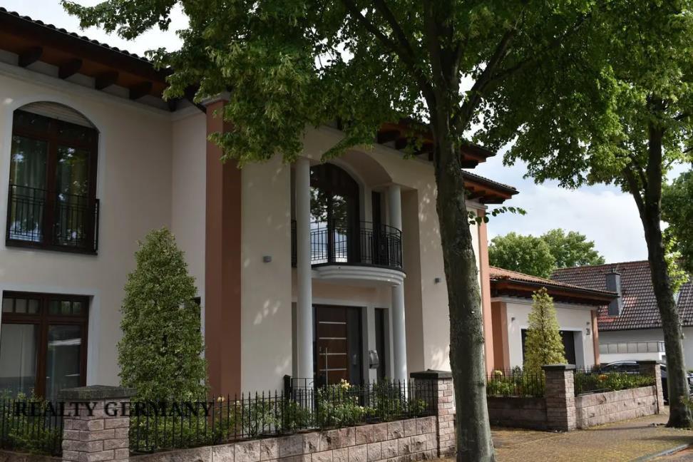 14 room villa in Nidderau, 1025 m², photo #5, listing #92532552