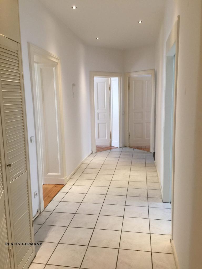 Buy-to-let apartment in Tempelhof-Schöneberg, 107 m², photo #2, listing #84430626