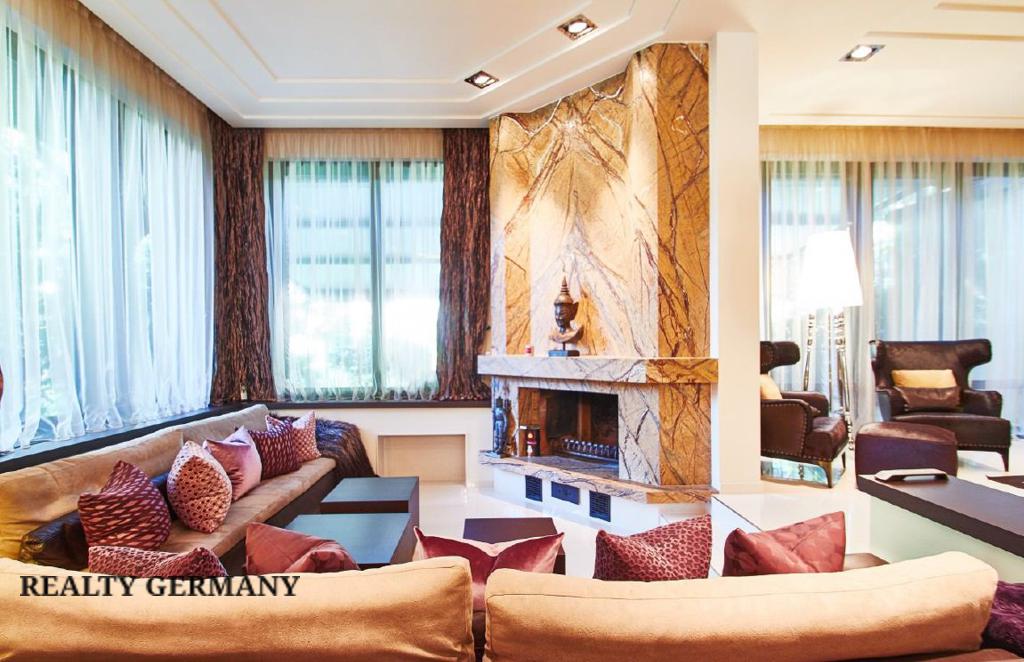 10 room villa in Charlottenburg-Wilmersdorf, 747 m², photo #4, listing #77883078